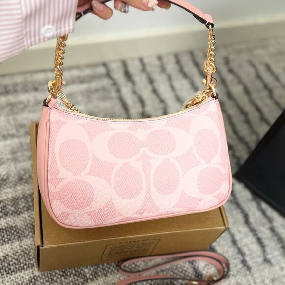 NWT Coach Teri Powder Pink Shoulder Bag CAL51 Crescent Crossbody Purse - Picture 6 of 8